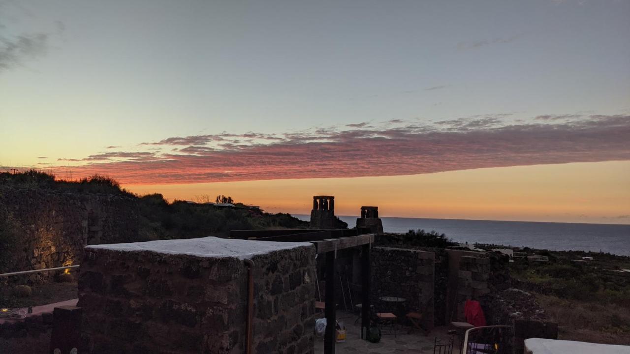 Campobello Horizon Pantelleria Bed & Breakfast エクステリア 写真